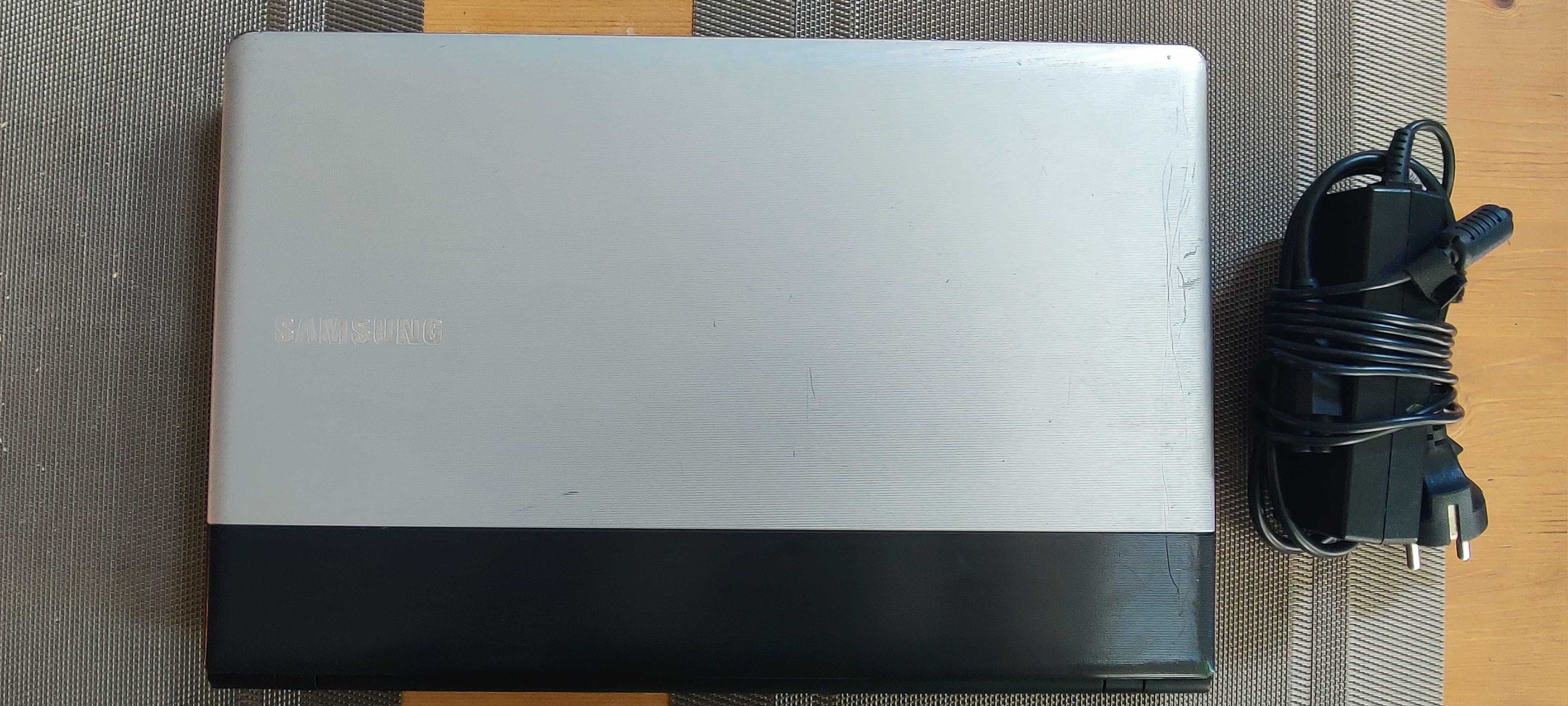 Samsung 300E -15,6 cala -Core i5 4x3,00 GHz -6GB Ram -250GB SSD -Win10