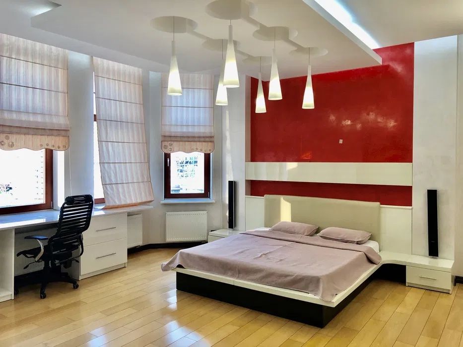 Аренда 5 ком кв ЖК Корона Новая Аркадия Балкон Парк Паркоместо Код993