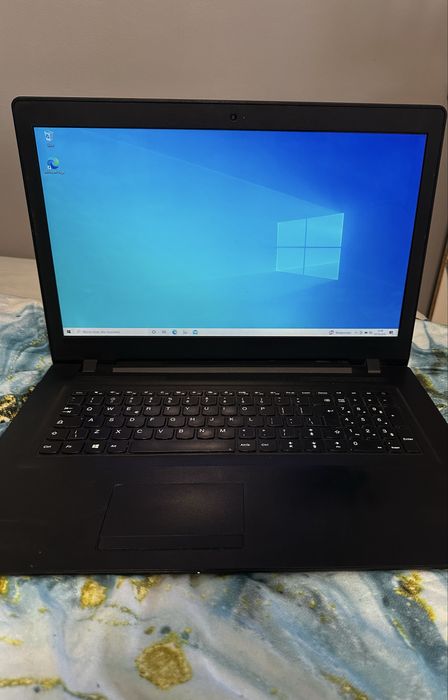 Używany Laptop lenowo