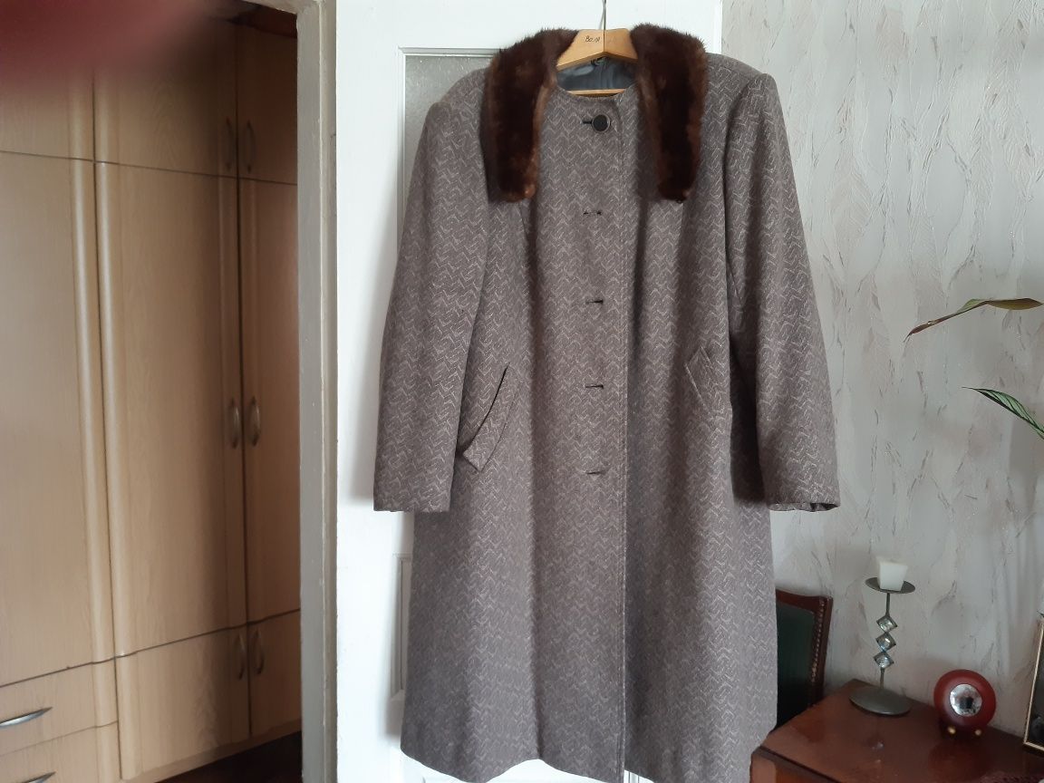 Пальто женское, зима.