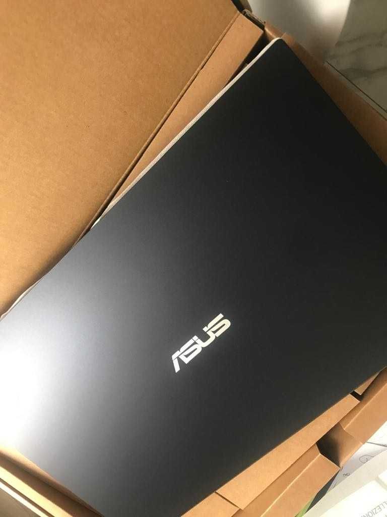 Nowiuśki laptop w super cenie - Asus ExpertBook