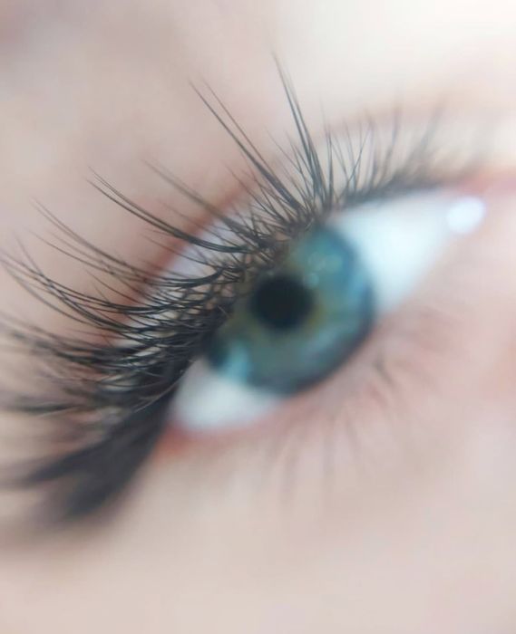 Наращивание ресниц на дому,любой обем, опыт работы 6 лет)