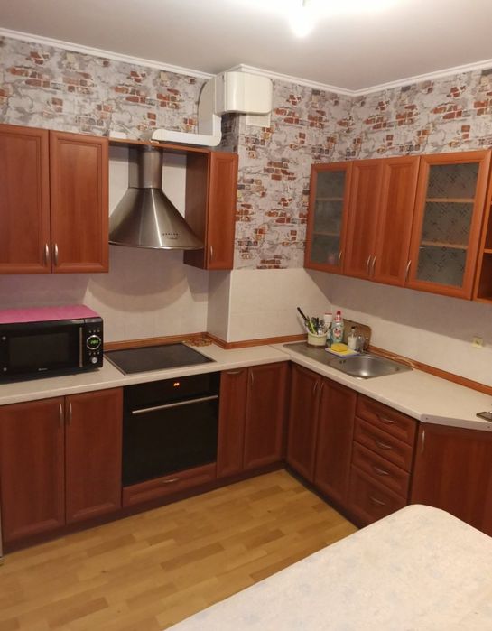 Почасово. Подобово. Троещина. О. Екстер (М. Цвітаєвої)