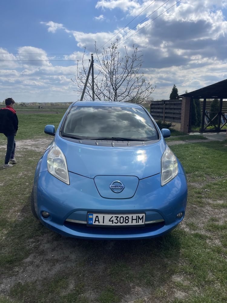 Nissan Leaf 2011