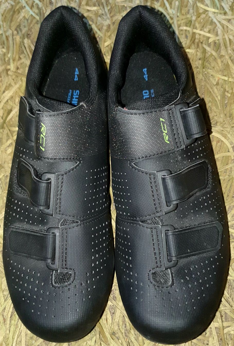 Велотуфлі шосейні Shimano SH-RC100ML SPD-SL
- верх из перфорированной