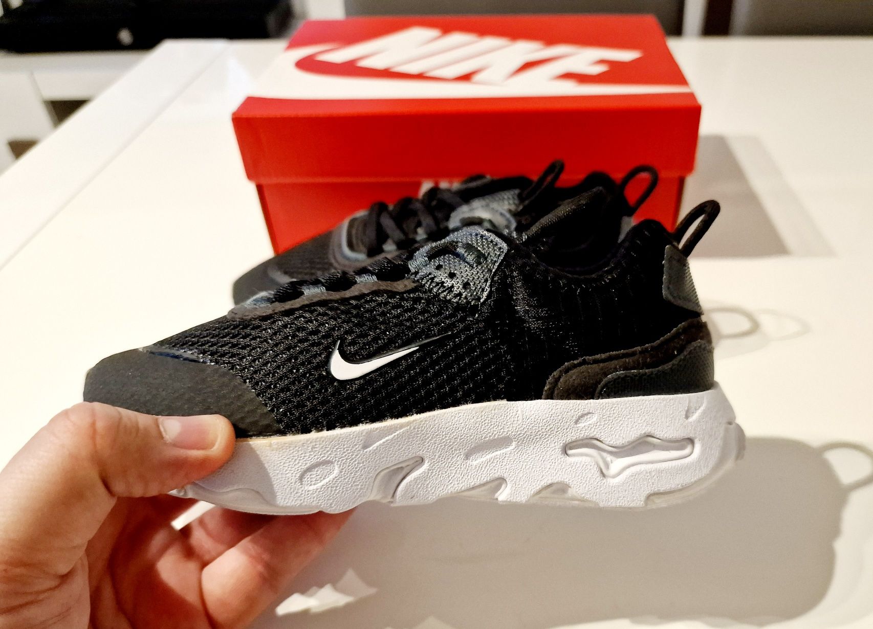 Buty chłopiece Nike RT LIVE, Rozmiar od 28 do 35