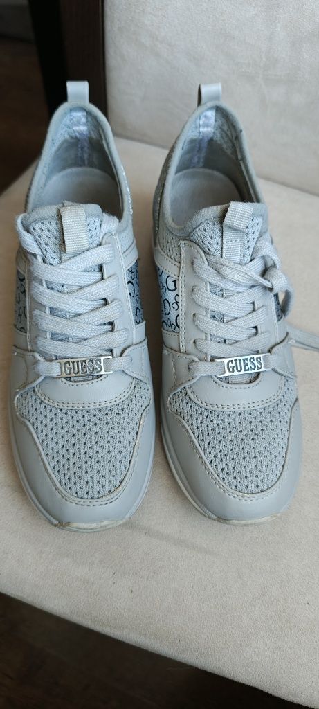 Buty Guess sneakersy r 37 /38