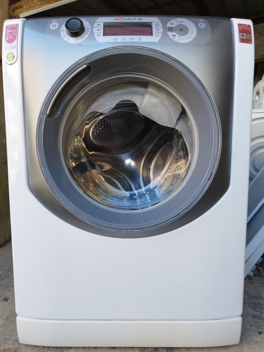 Máquina de lavar e secar roupa
