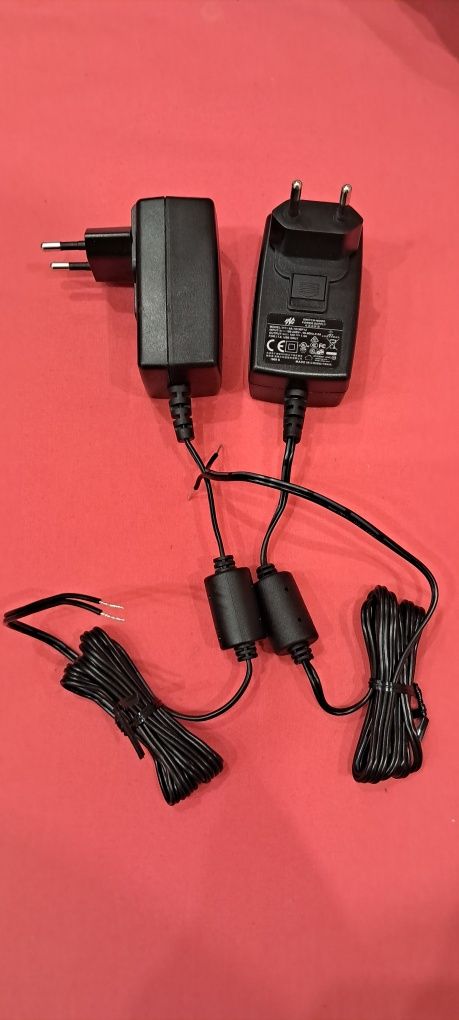 Блок живлення 12в/v  1.5А/A