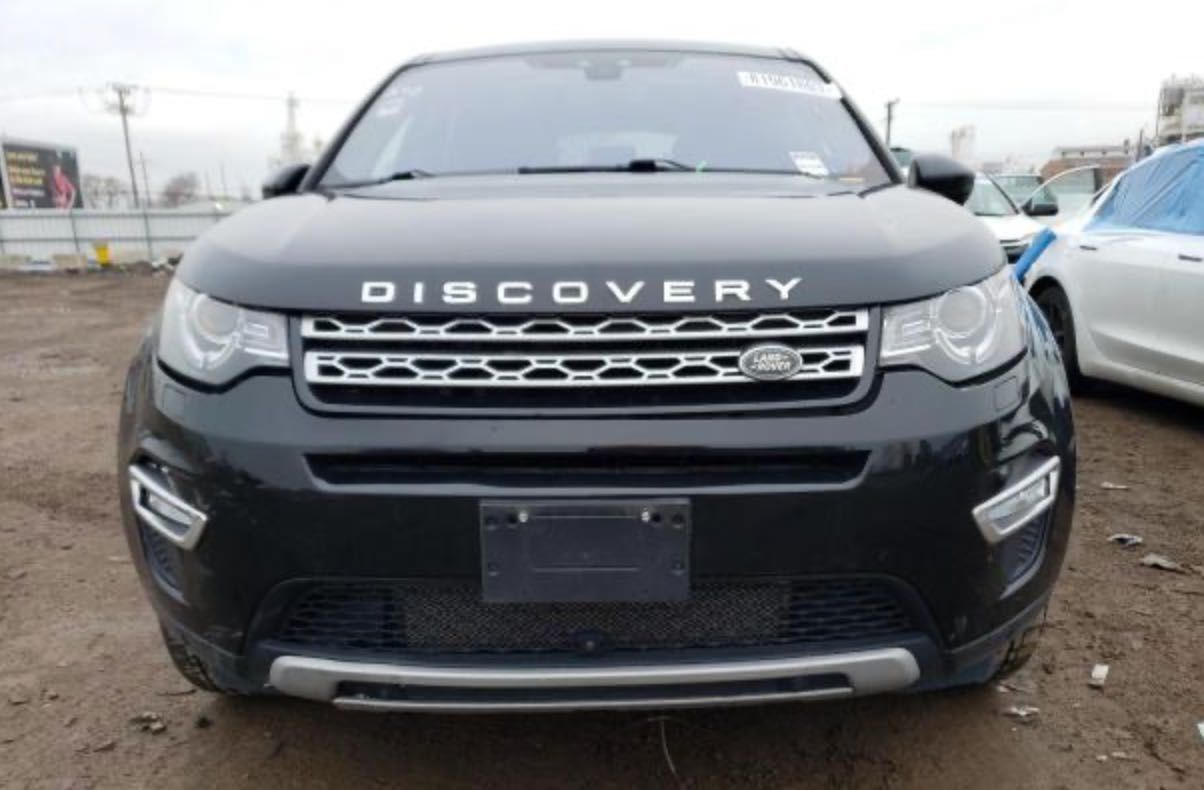 Land Rover Discovery Sport HSE Luxury під пригін США