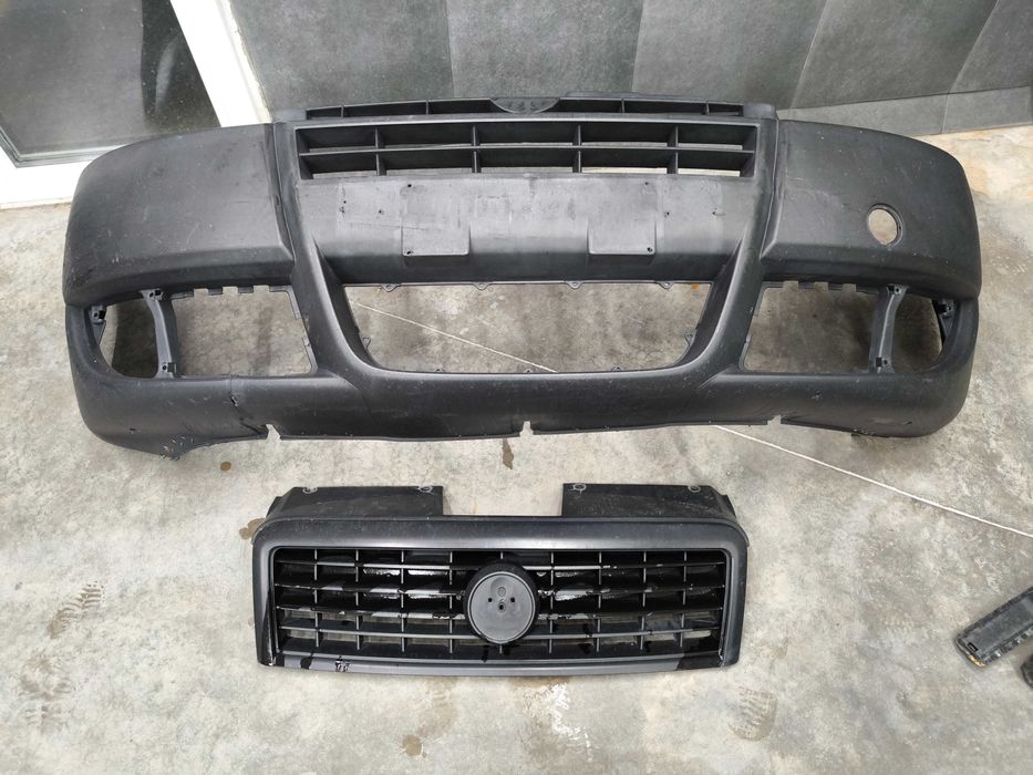 Fiat doblo. Запчастини. Автозапчастини бампер решітка фара ліва права