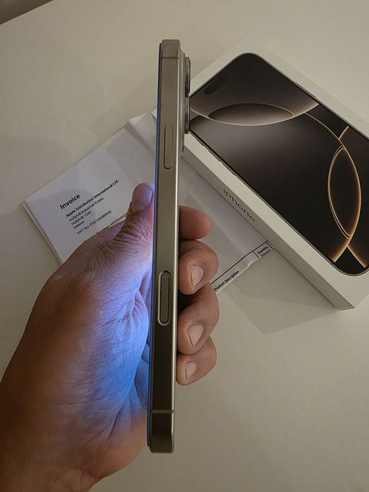 16 PRO MAX 256Gb - Como Novo