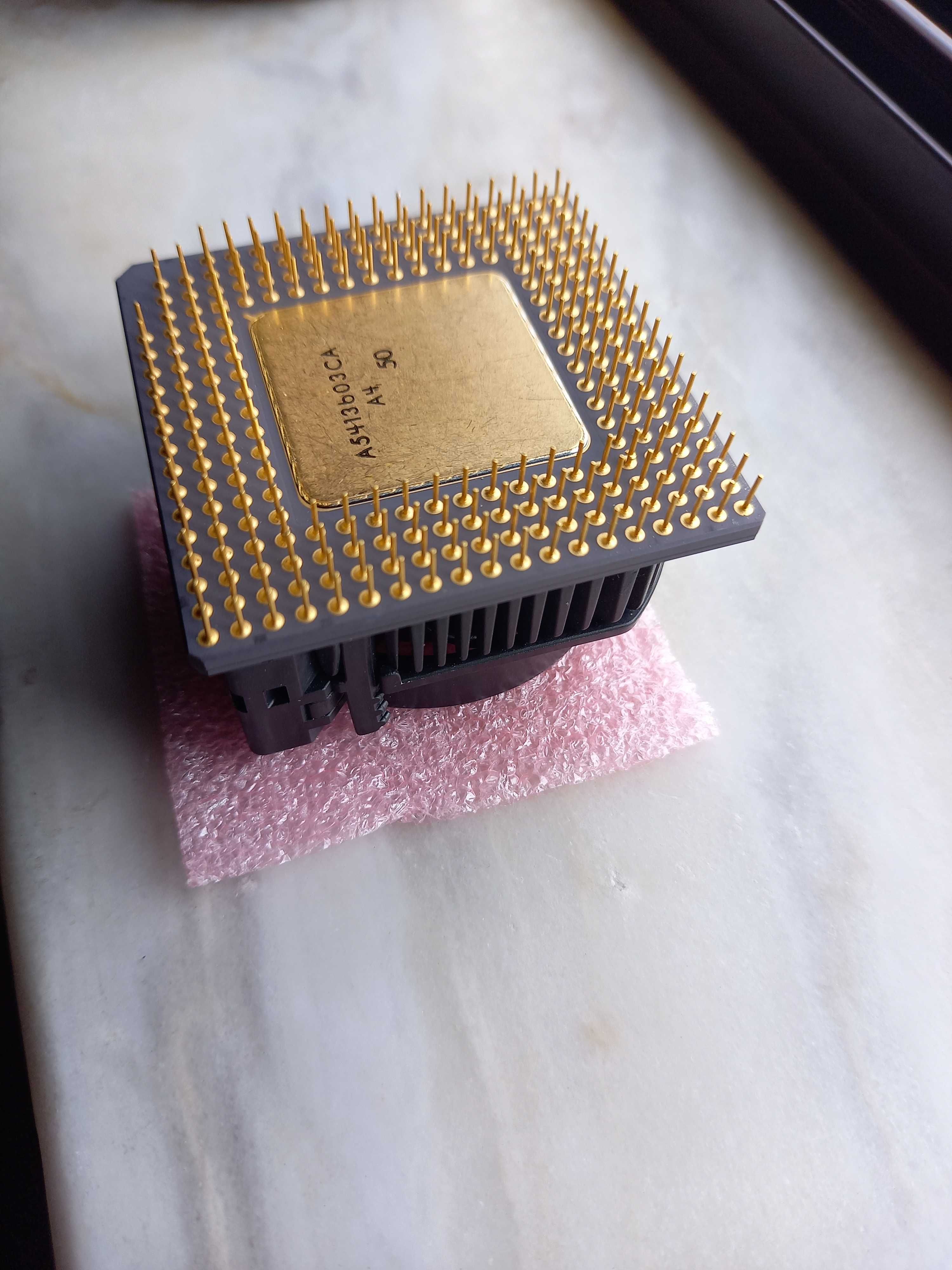 CPU Intel PODP5V83 Pentium Overdrive 83Mhz (raro)