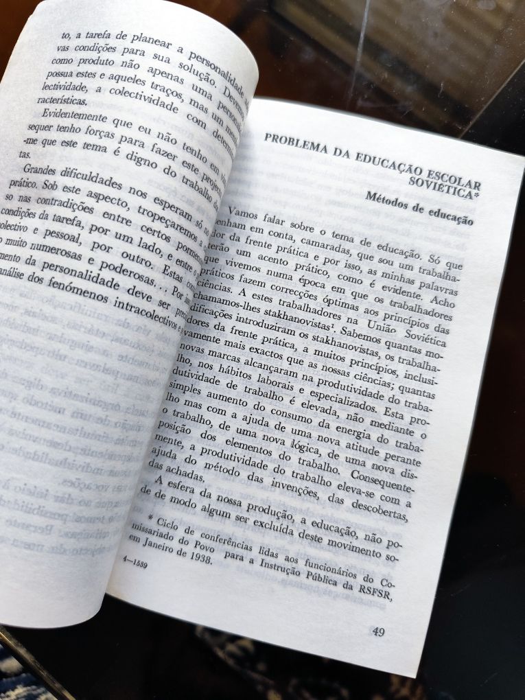 Problemas da Educação Escolar - AS Makarenko