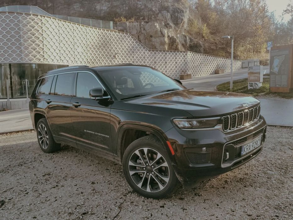 Jeep Grand Cherokee OVERLAND  long 3.6 benzyna + LPG
