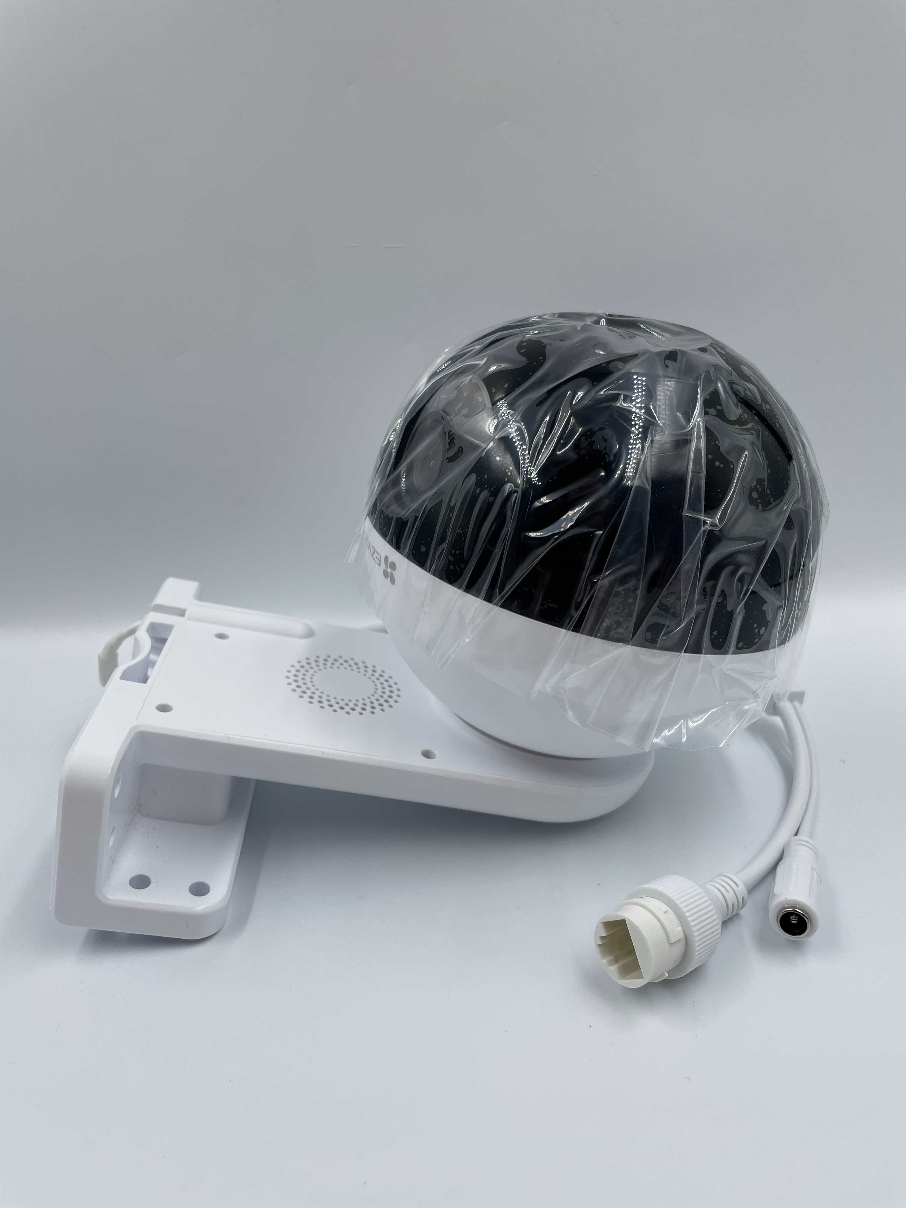 Kamera 2K+ Zewnętrzna 4MP wlan IP, AI, 352°/95°, kolor nocą, SD