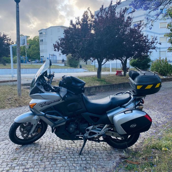 Honda Varadero 1000 XL (2004) – Pronta para a estrada!