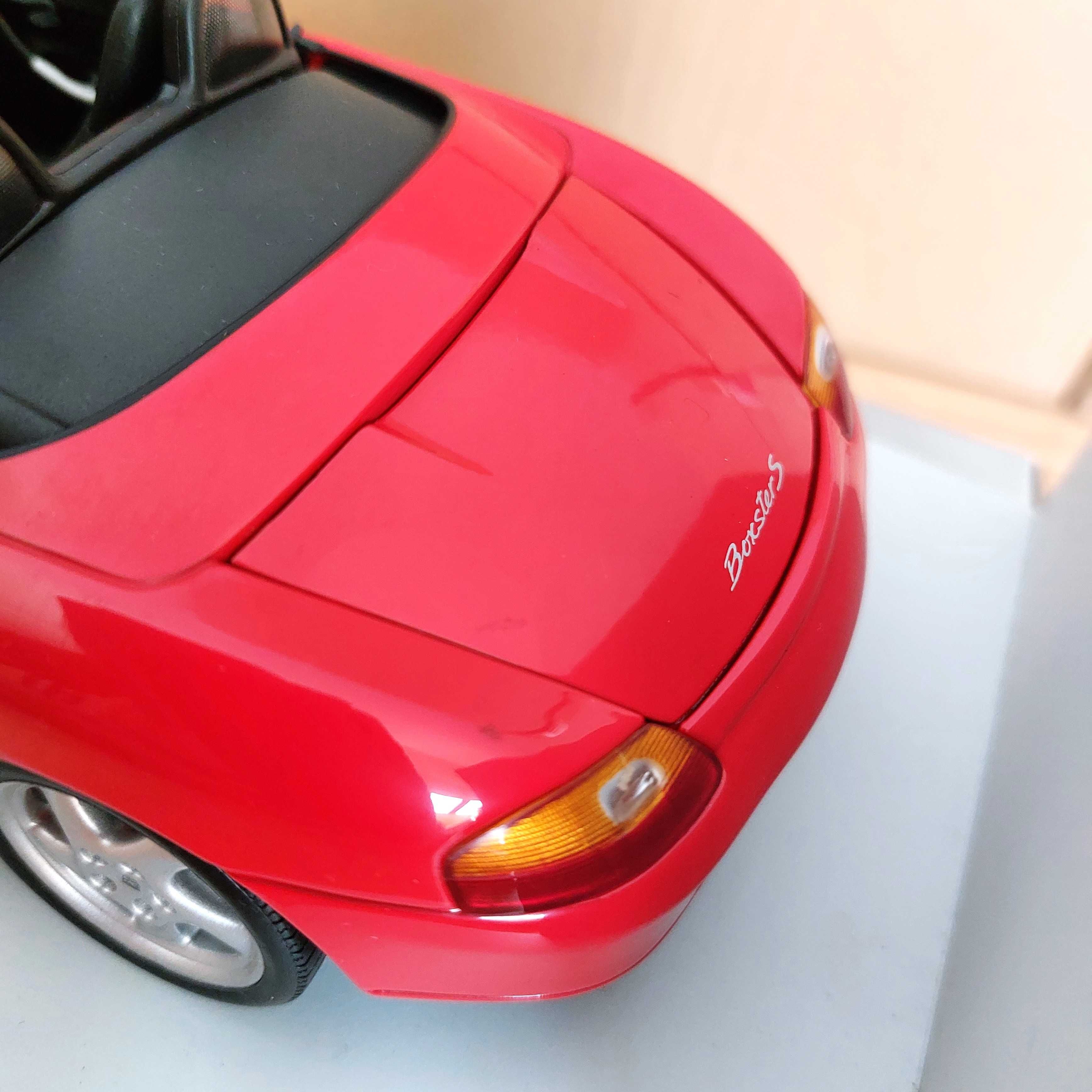 Miniatura UT Models 1/18 Porsche Boxster Cabriolet 1996