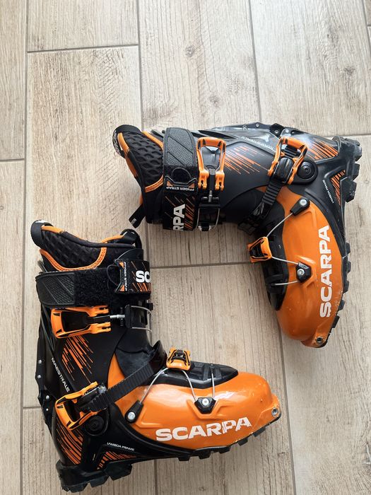 Scarpa Maestrale 28