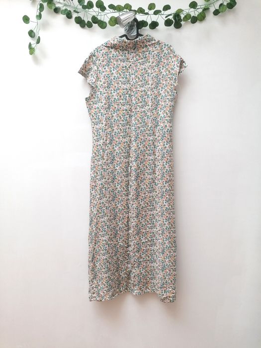Vestido Maxi com mini flores
