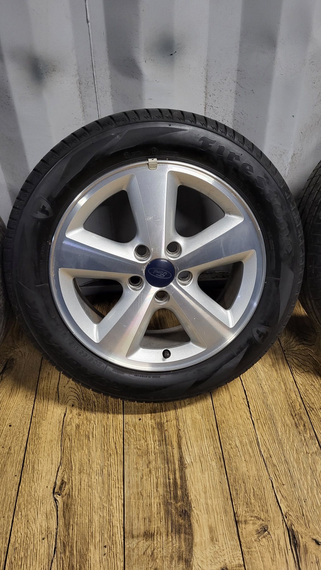 Alufelgi Ford 16" 5x108 z oponami 205/55 R16 Mondeo Focus S-Max C-Max