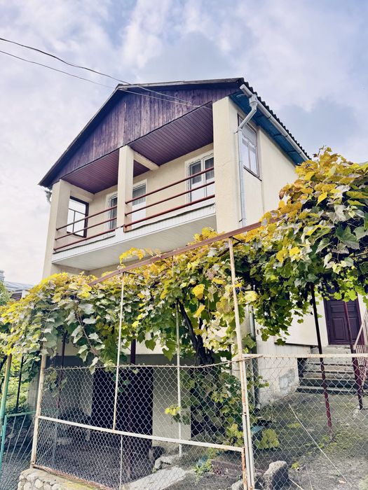 Продаж дачного будинку с.Івачів Горішній