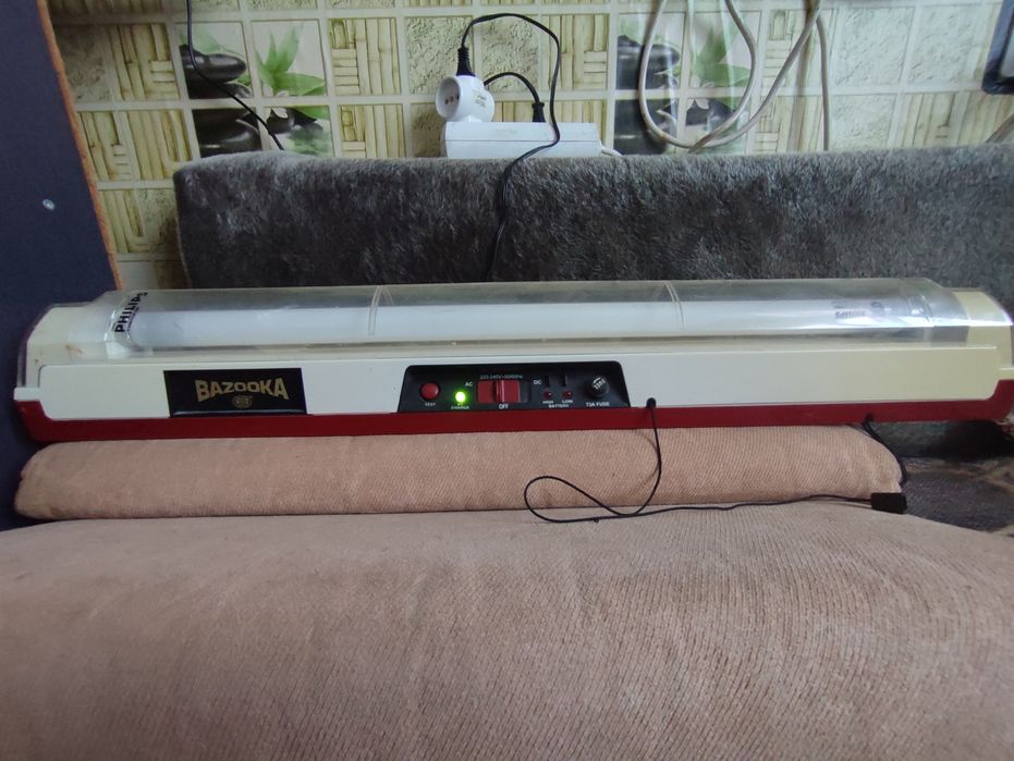 Продам світильник PHILLIPS