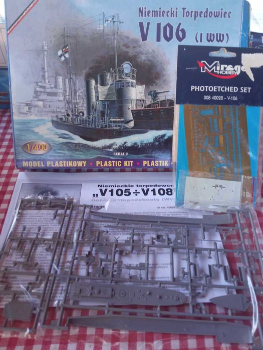 Modele do sklejania: okręty 1:350 1:700 1:400