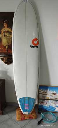 Prancha de surf Torq 7'4 c/ suporte GoPro
