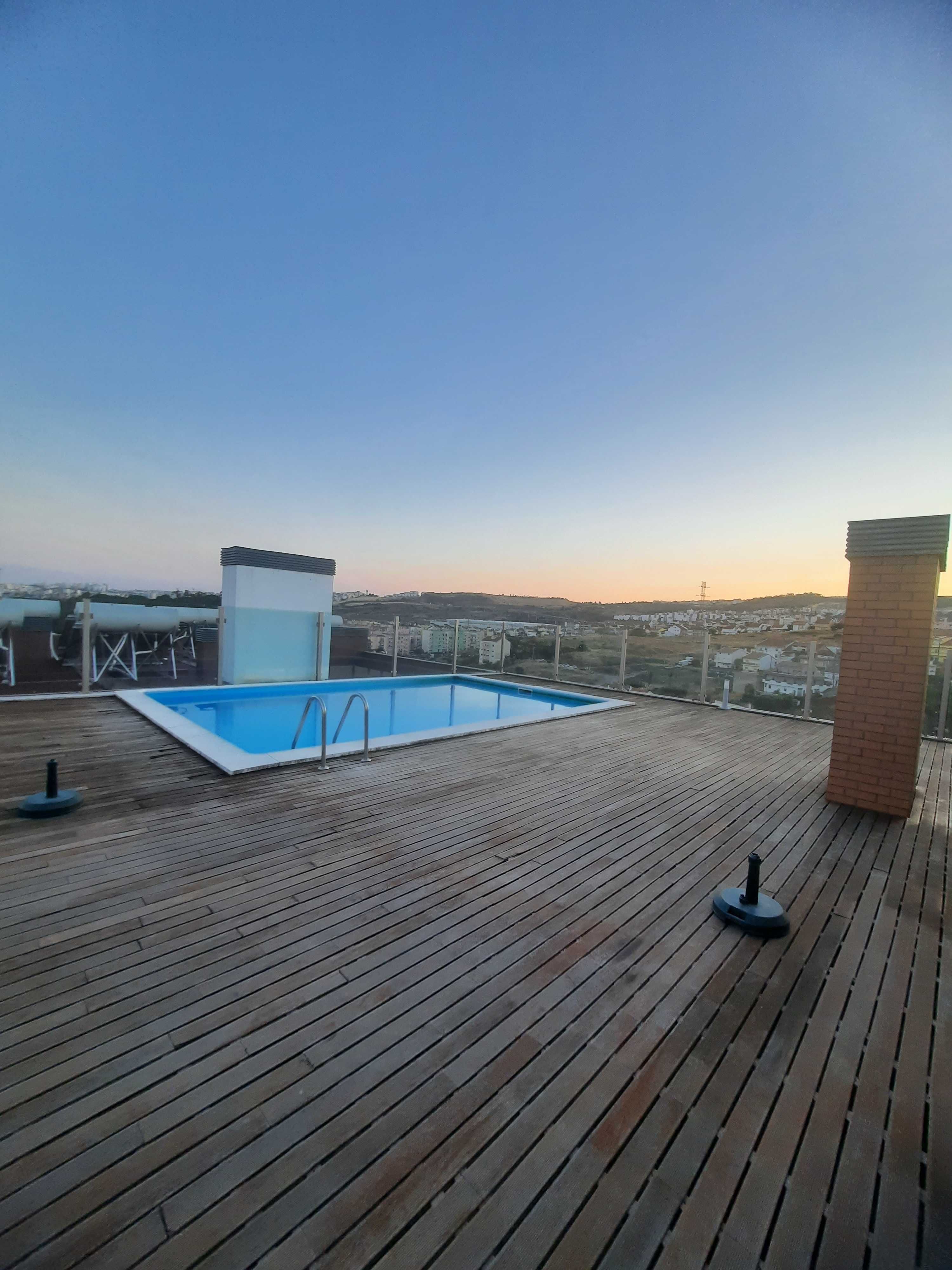 T1 novo Odivelas com piscina