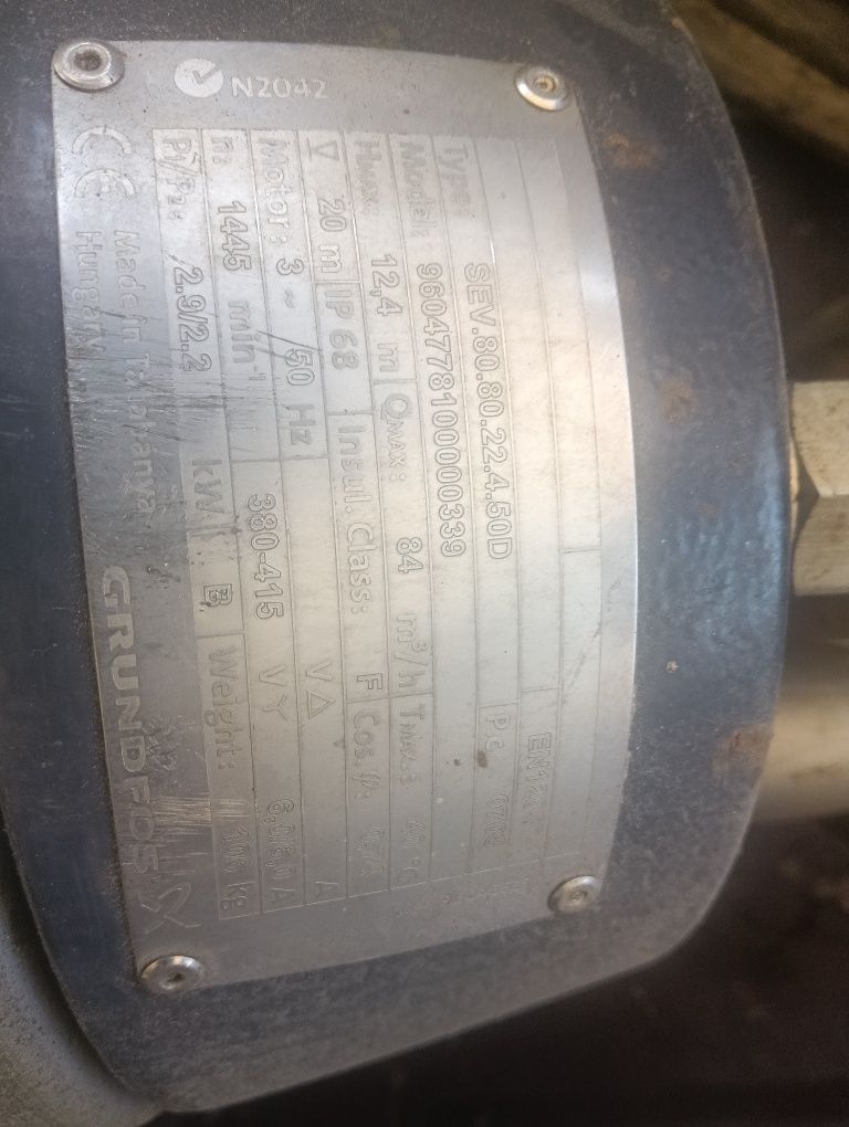 Motor de poxar esgotos