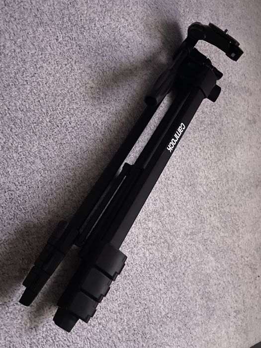 Aparat Sony a350 obiektyw 3.5-5.6/18-70 z statywem i akcesoriami