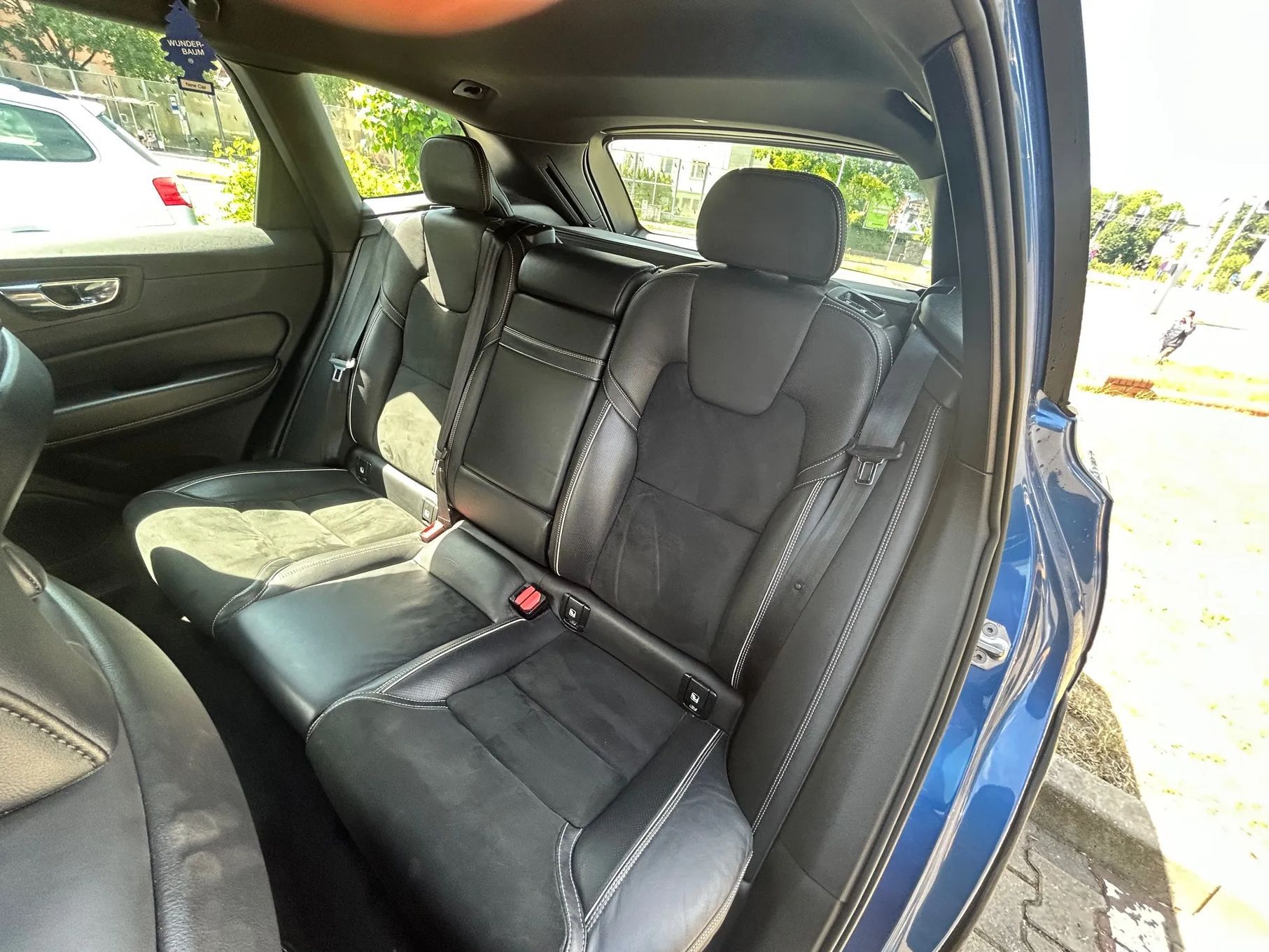 Volvo XC 60 VOLVO XC 60 - R-Design D3