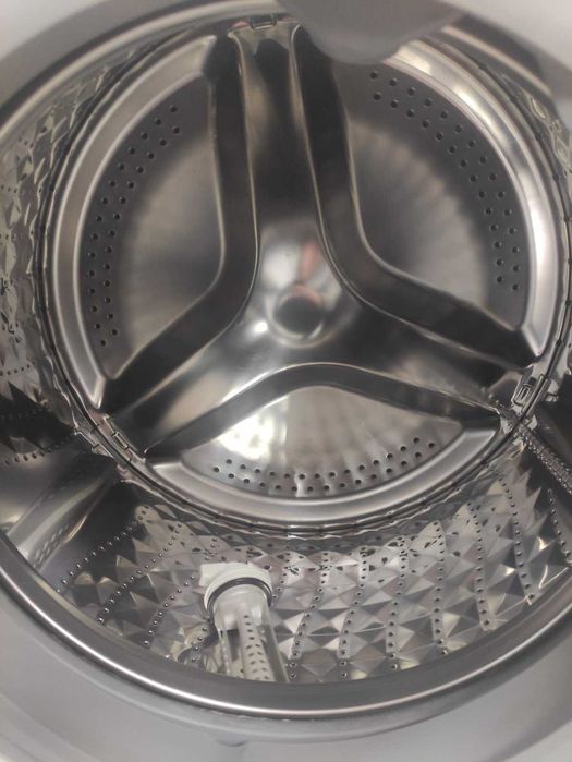 Продам Прально-сушильна машина автоматична Samsung WD8NK52E0ZW