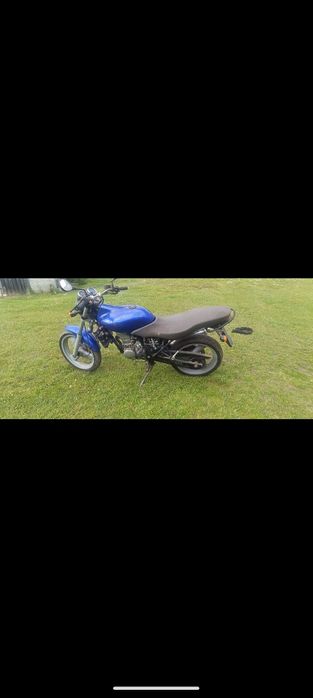 Sprzedam mzt 125  coś stuka w silniku więcej informacji udzielę telefo