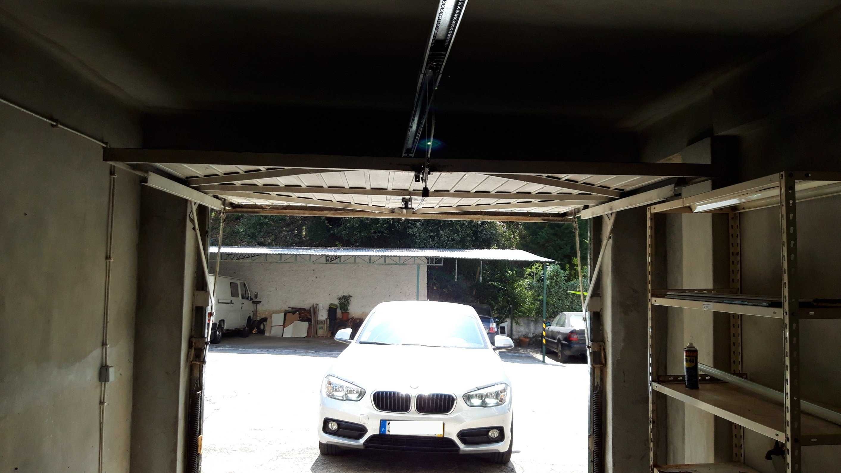 Apartamento T2 com garagem