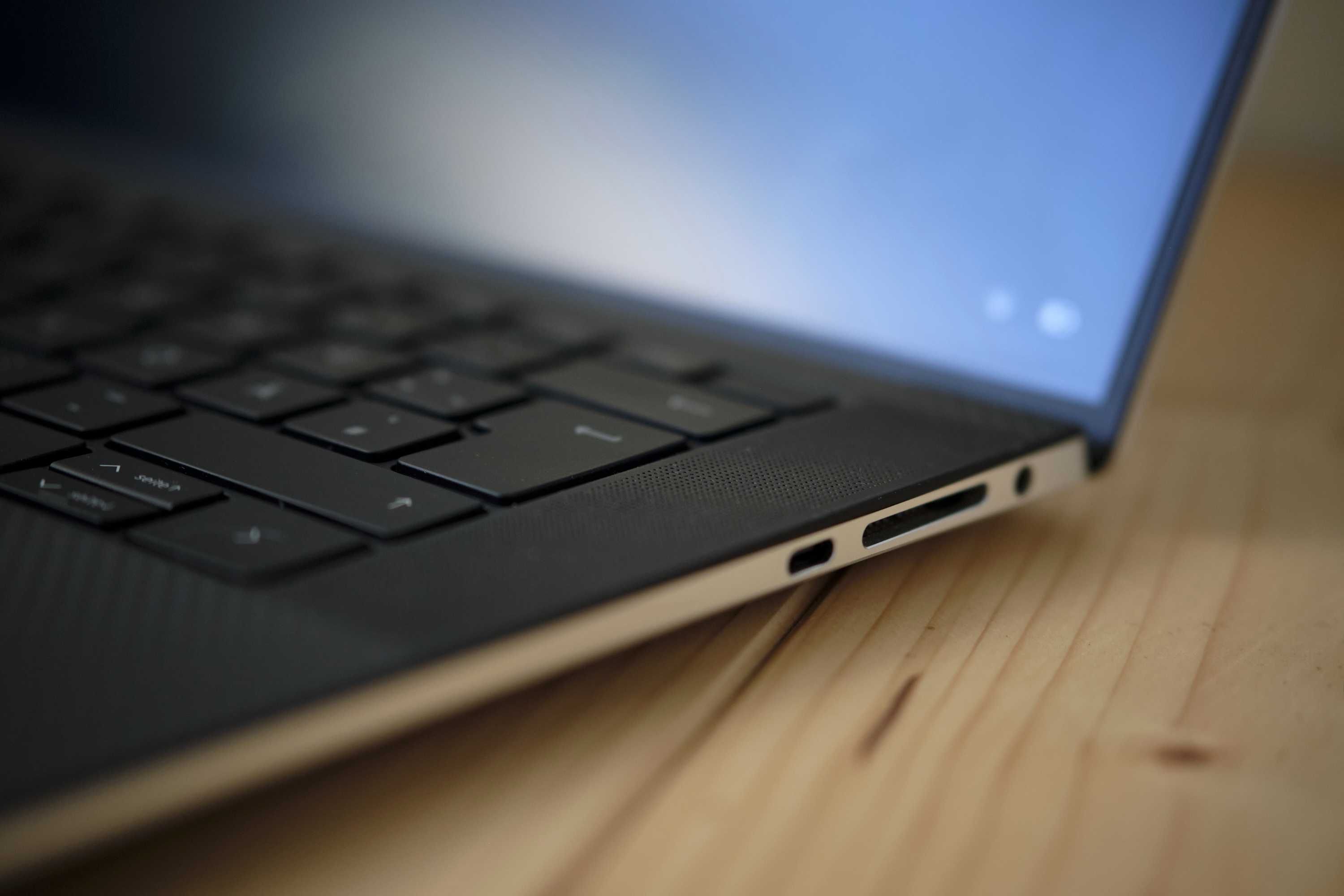 Dell XPS 15 9500 i7 - ótimo estado
