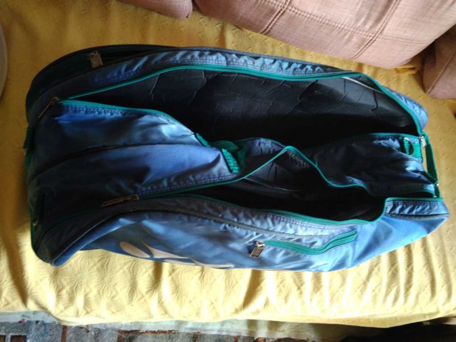 Большая спортивная сумка