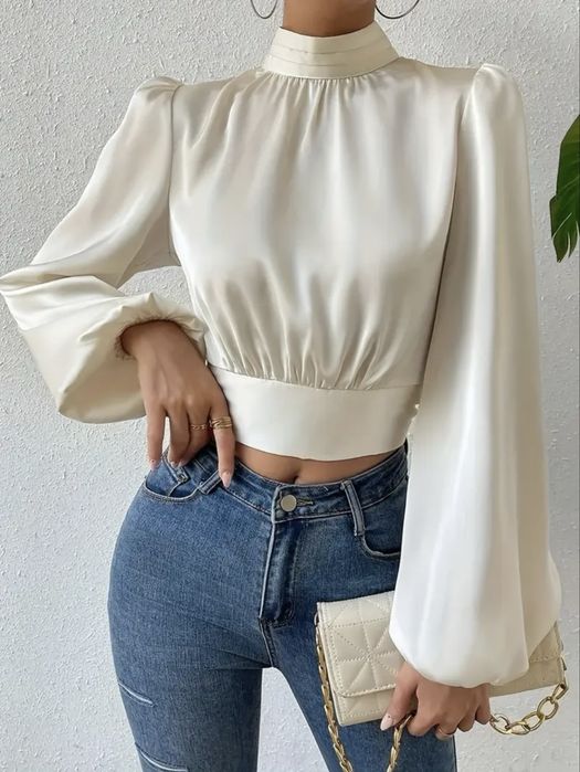 Атласна Блузка з оголеною  спиною