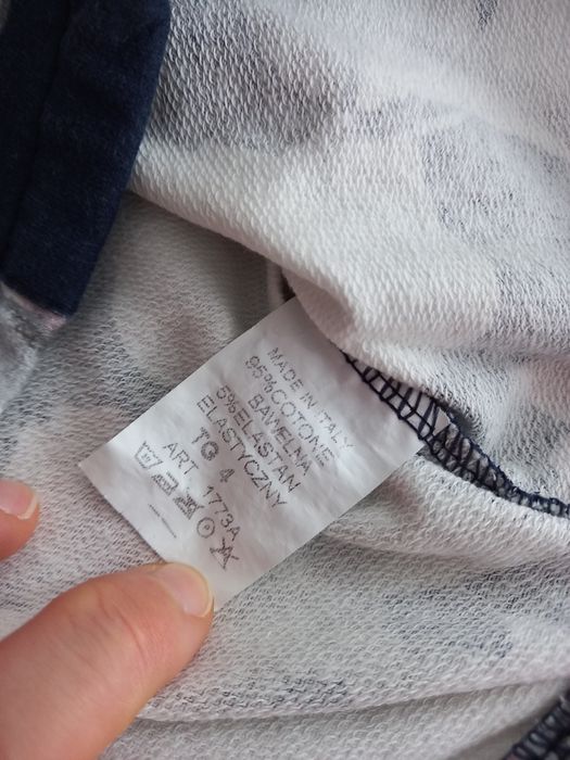 Dres, komplet dziewczęcy, motyw kwiatowy, rozmiar 104