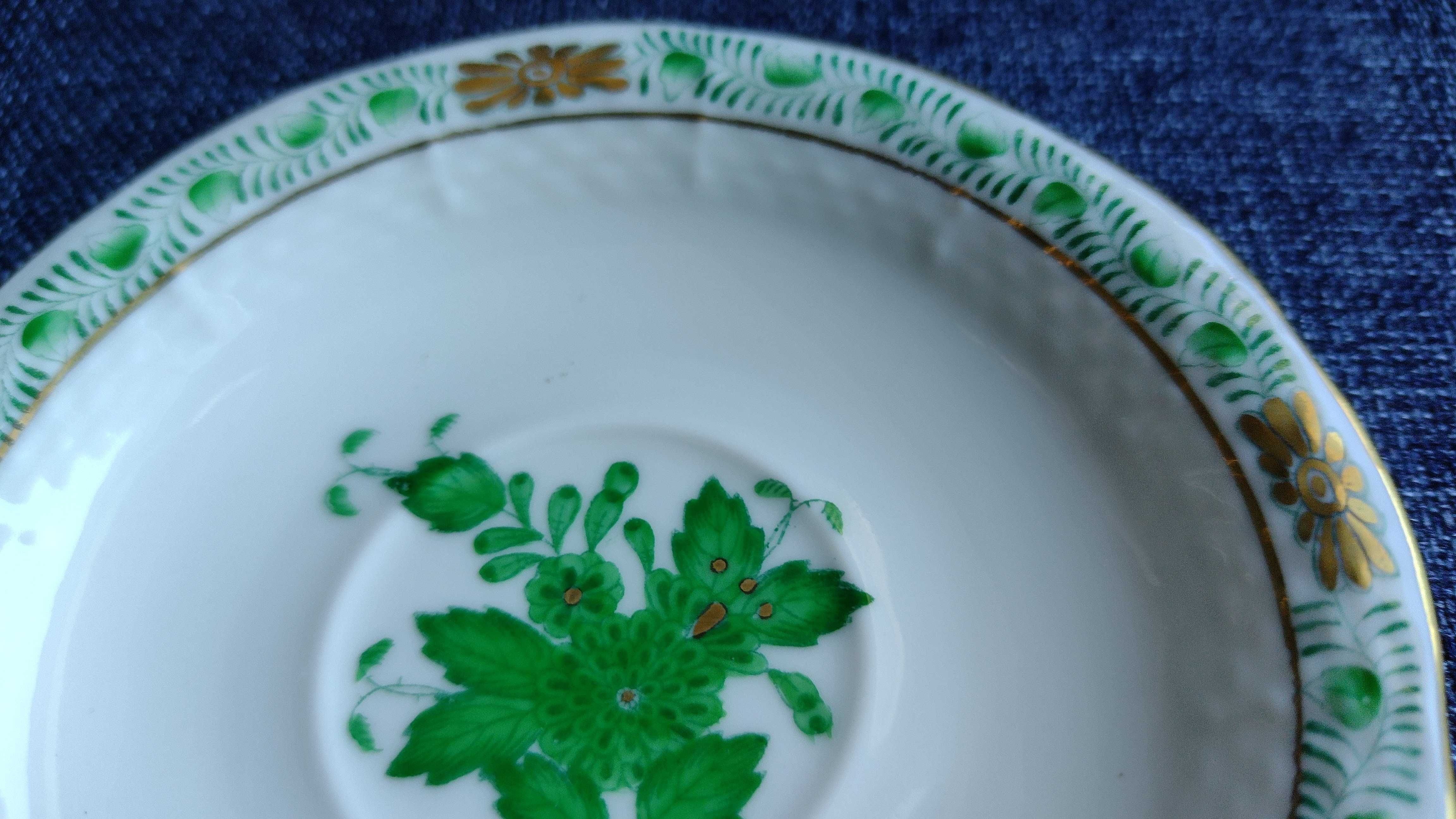 Aneleira ou pratinho Herend Hungaria, pintado à mão