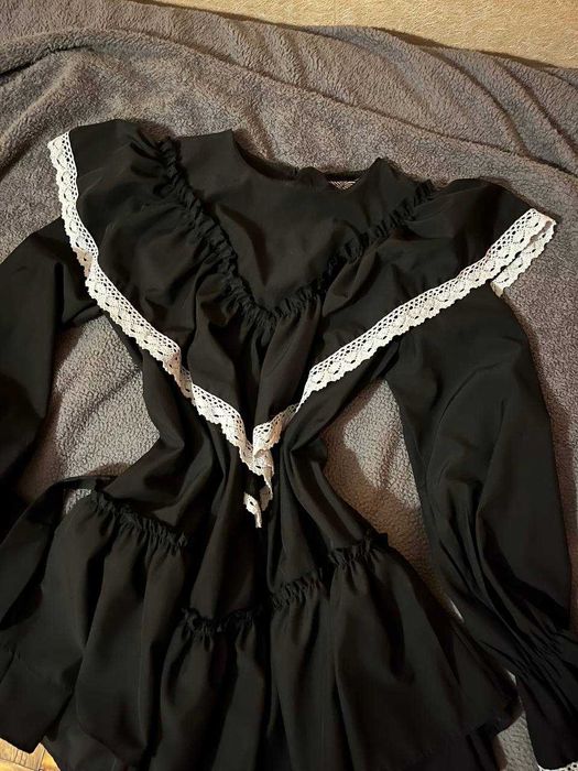 Продаю сукні по договореній ціні