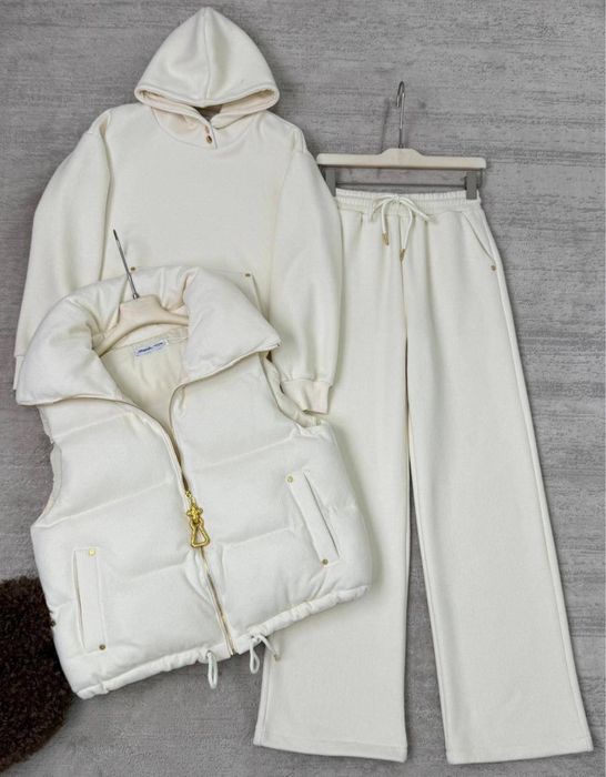 Костюм жіночий білий , трійка , теплий