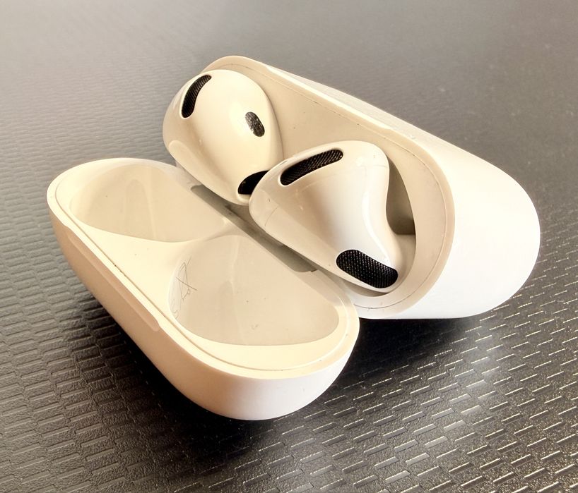 Apple Airpods 4 ANC - gwarancja do 2030.