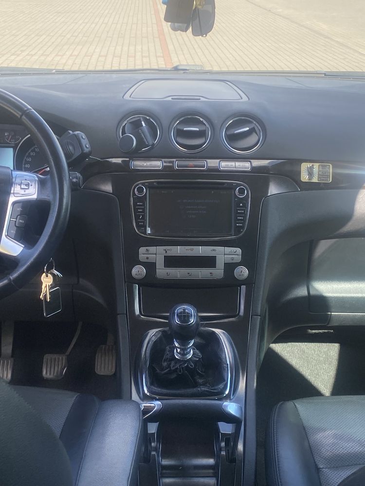 Ford Galaxy 2.0 tdci