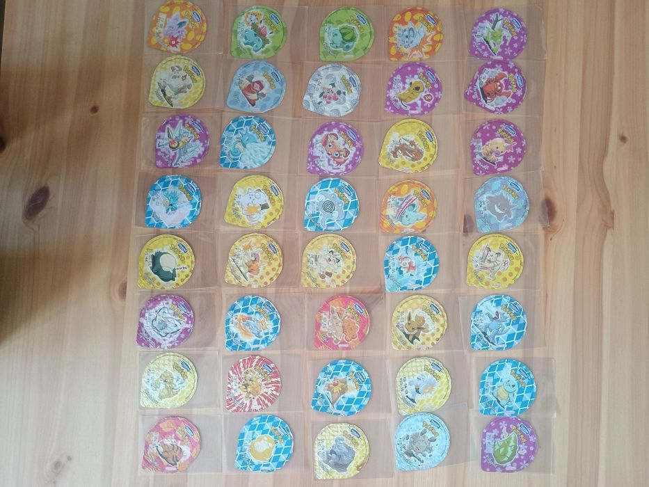 40 wieczek Danone Pokemon