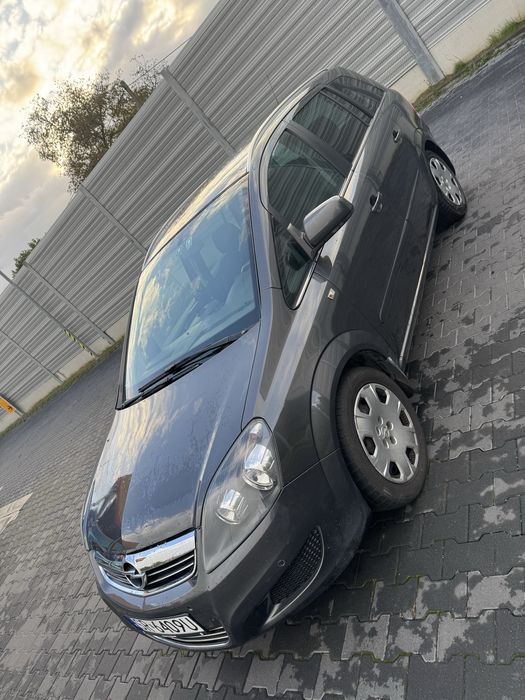 Opel Zafira 2011 Disel 7 osobowy 250 tys !