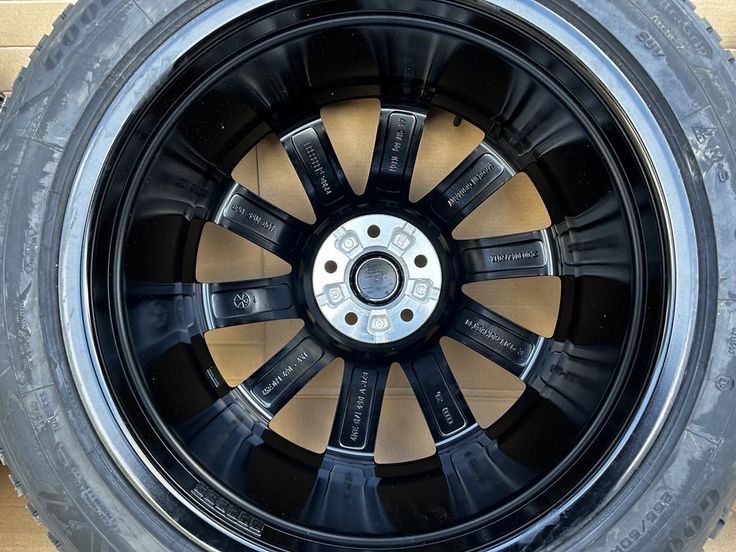 Диски Audi + Шини GoodYear R20 255/50