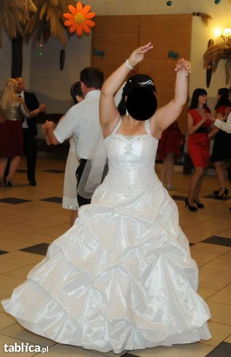 Suknia Ślubna biała jednoczęściwa z dodatkami tanio okazja