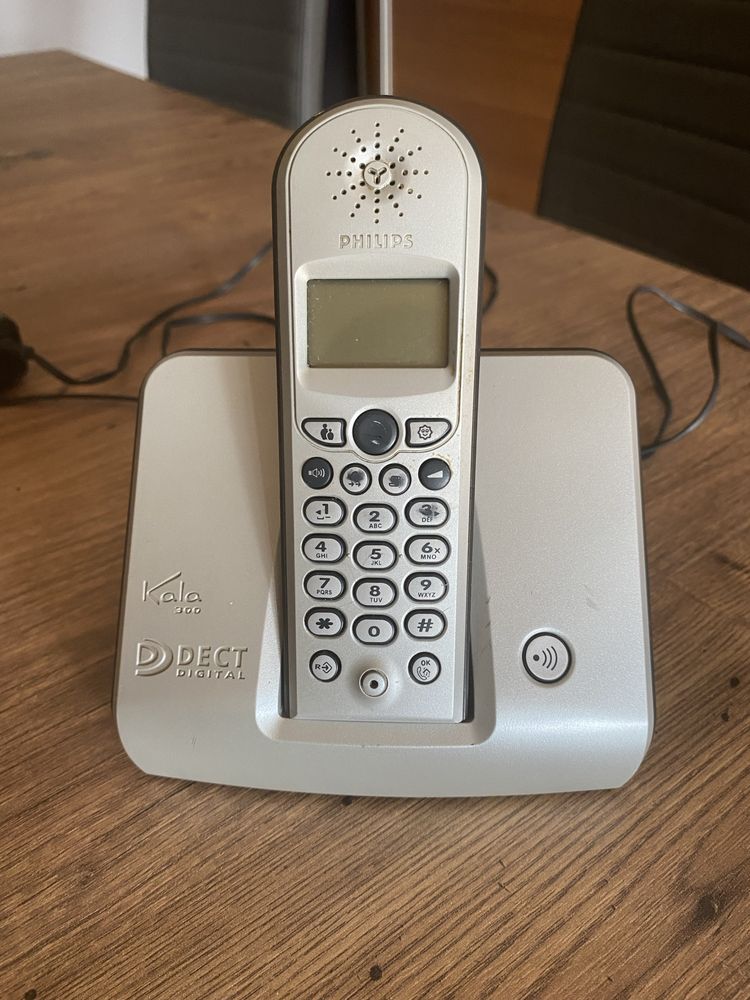 Telefon stacjonarny „Philips”